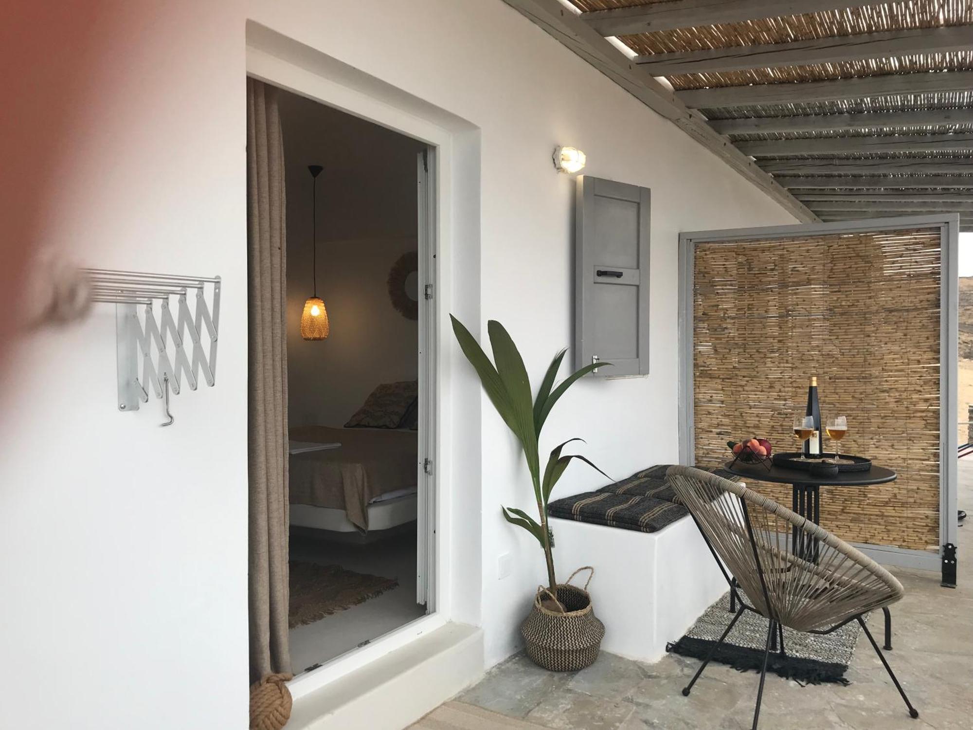 Darsi Suites Kithnos Exterior foto